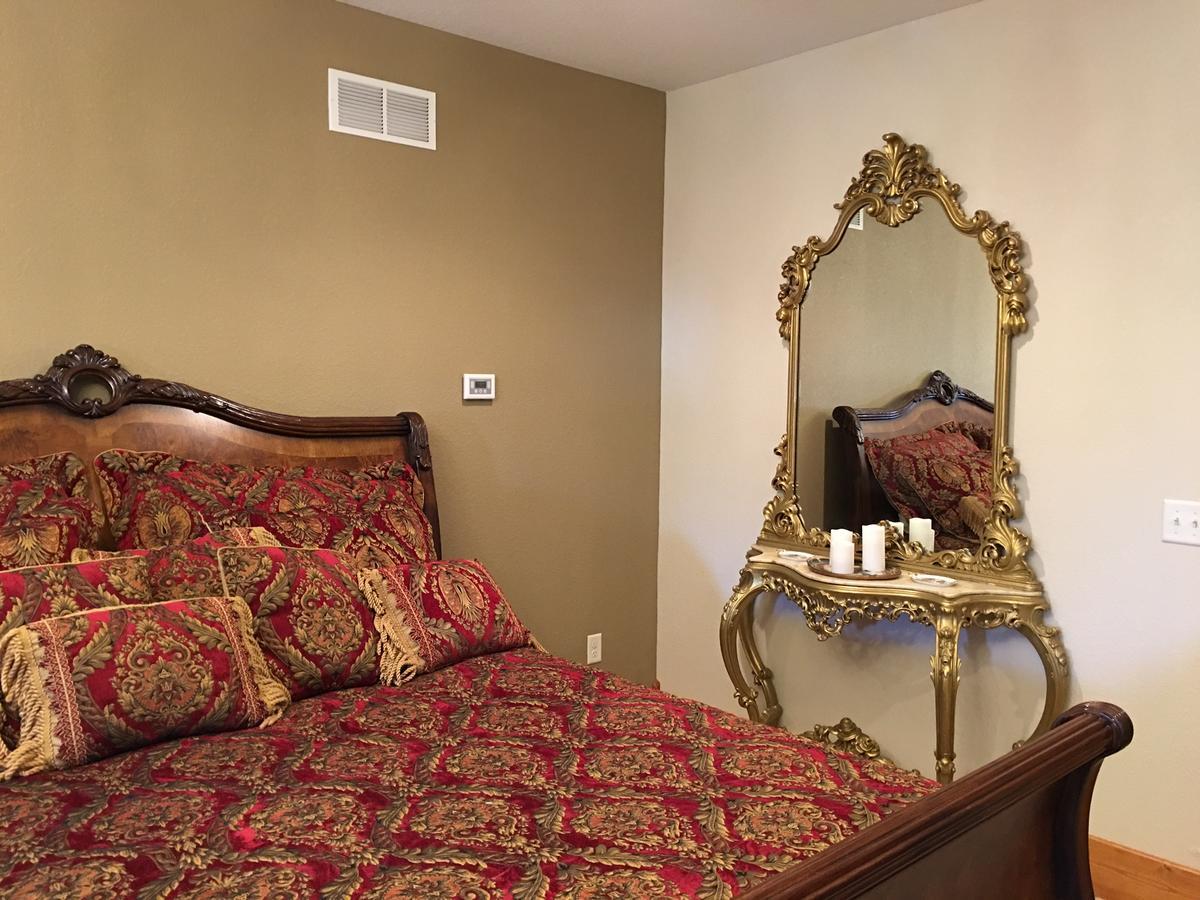 Attwood House Bed And Breakfast Near Manhattan, Ks Randolph Экстерьер фото